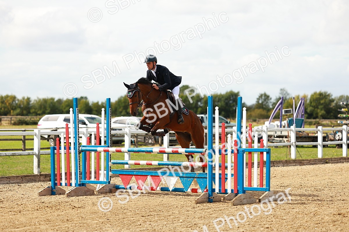 SBM_000918 - Class 3 - Senior Discovery - 1.00m