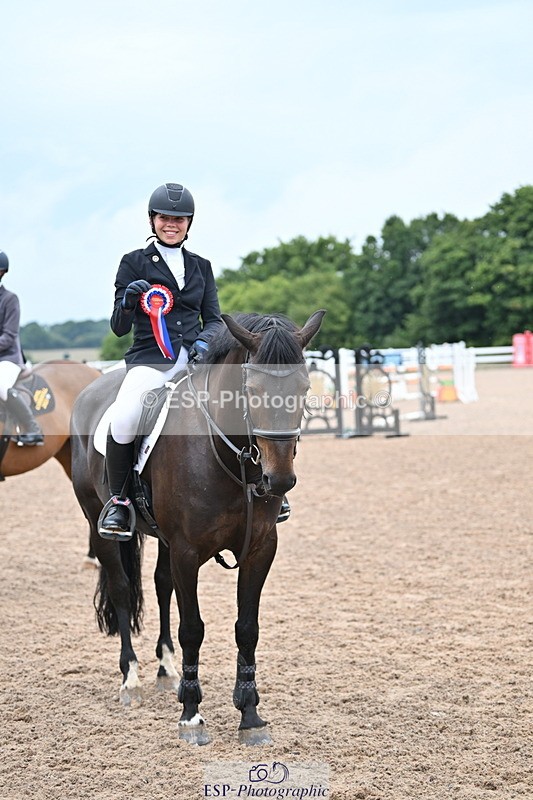 240907A-120650-01335 - Cls 8 1.05m Amateur Qualifier