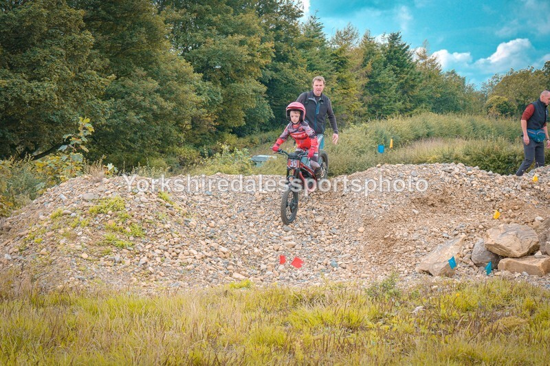 DSCF0138 - Ripon MC Trial 27/09- kids