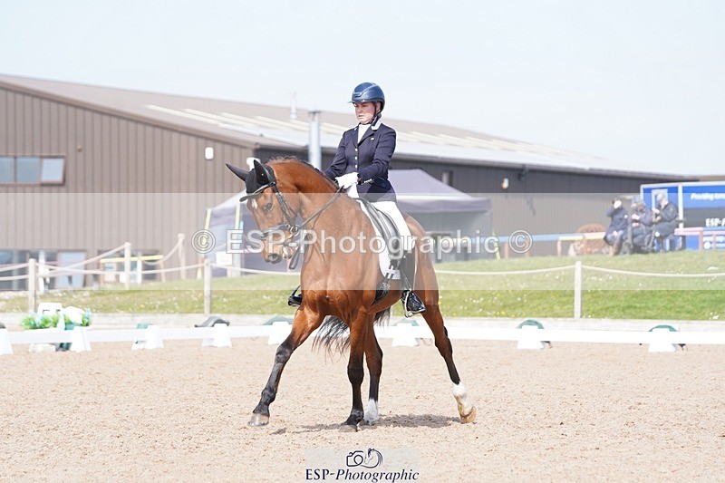 250403-124240-01951 - 036-Abbie.Newbury-Seagry.Viceroy