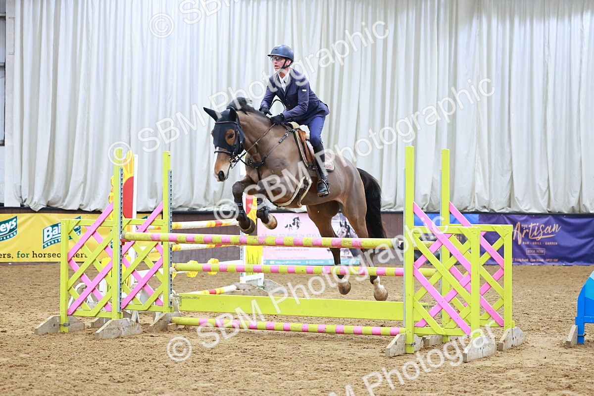 SBM_001425 - Class 4 - Senior Newcomers - 1.10m