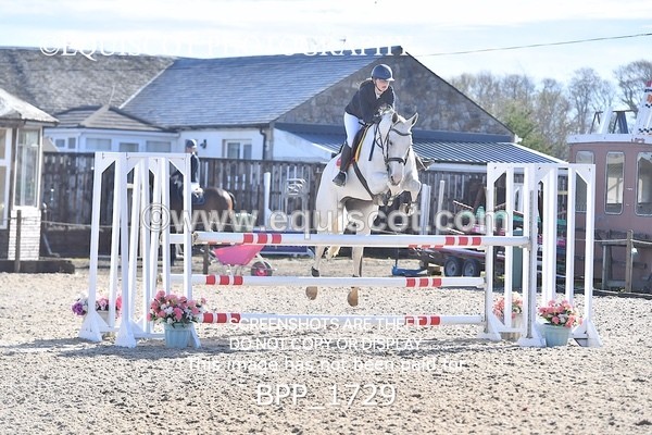 BPP_1729 - CLASS 18 SUN Senior Newcomers/ 1.10m Open