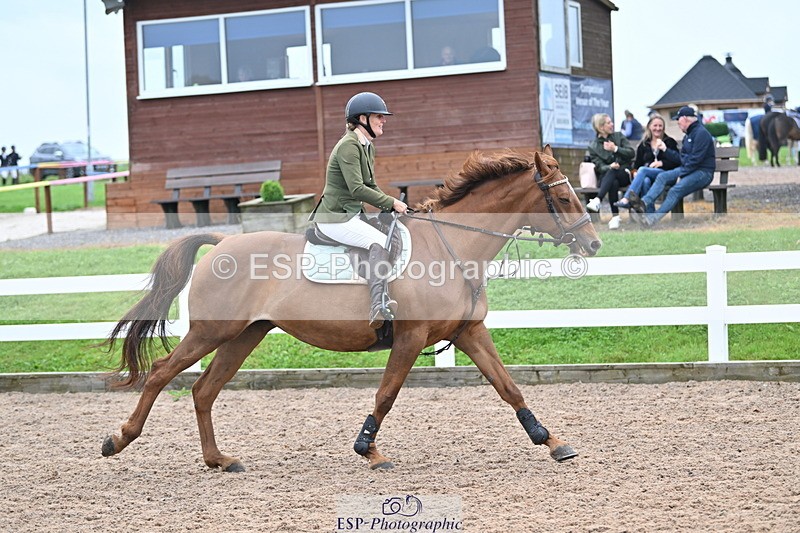 240907A-114151-01207 - Cls 8 1.05m Amateur Qualifier