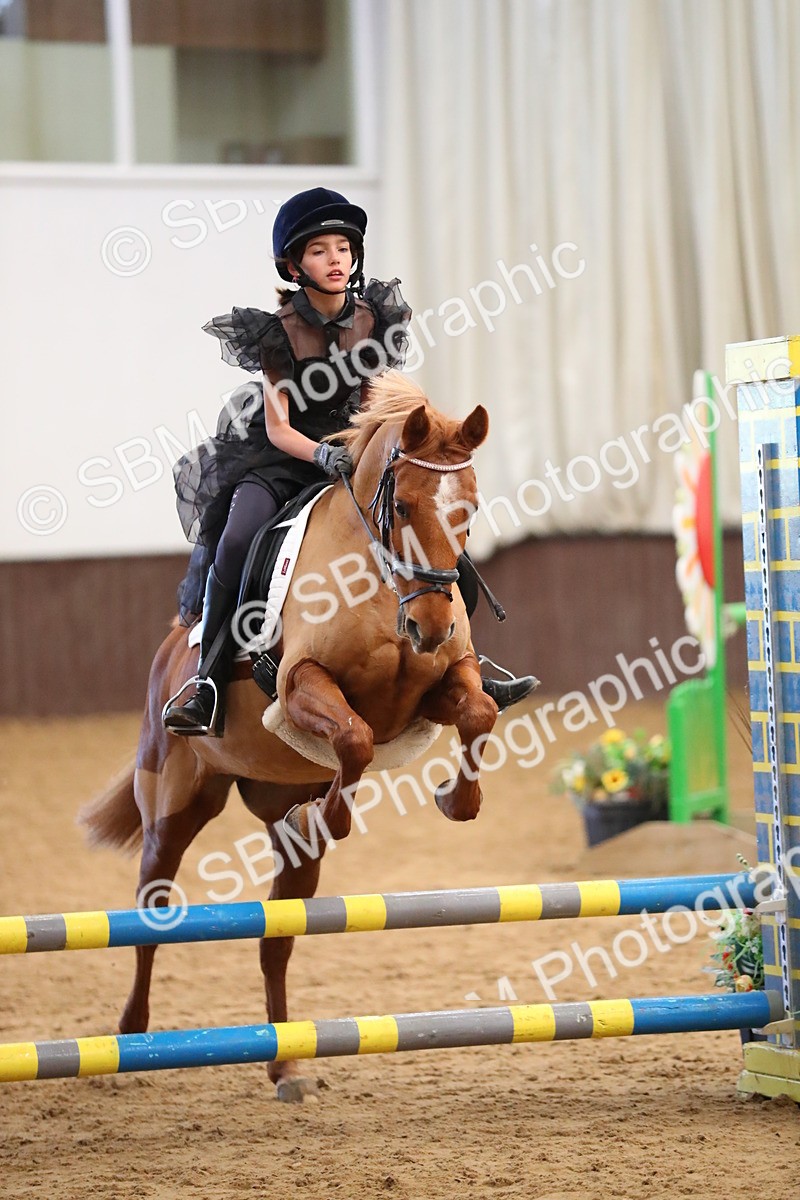 SBM_001273 - Class 3 - Horse & Hound