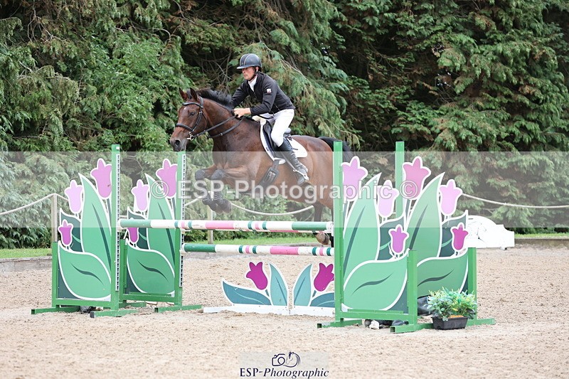 250705A-172659-16490 - Cls 37 1.05m Amateur Quali