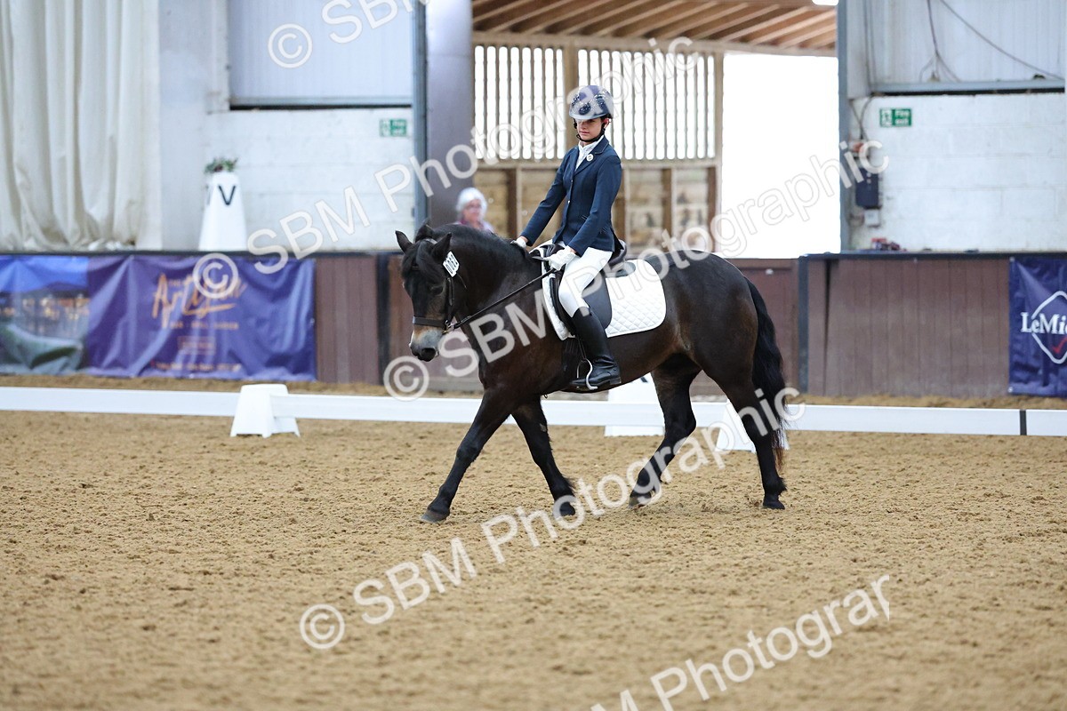 SBM_000551 - Class 2 - Intro 3 - Championship 9.54-10.50