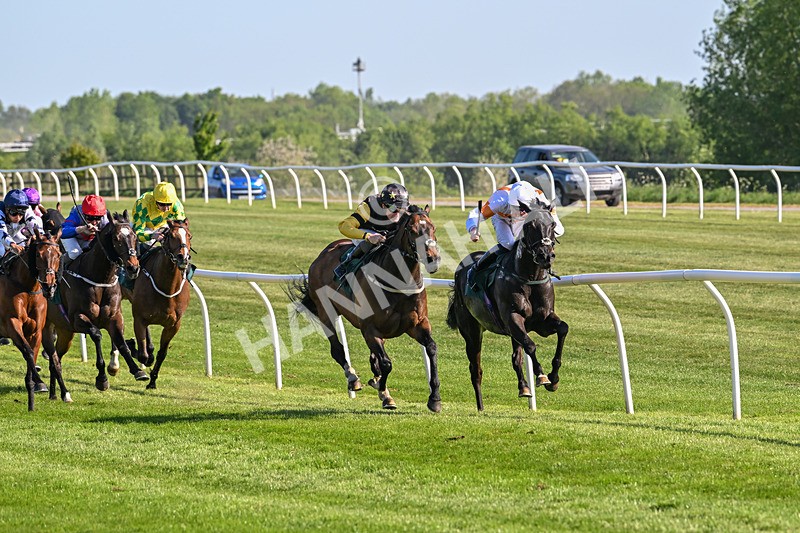 120525-Race 7-Water Of Leith-9068 - Race 7