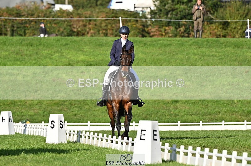 251024A-100204-08205 - G-551-Helen.Daly