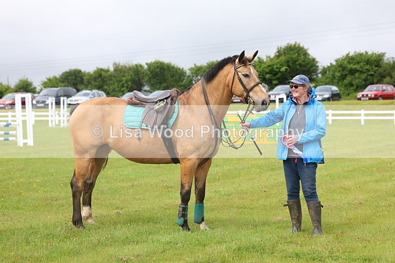 3E7A6528 - Class 8: Junior 90cm