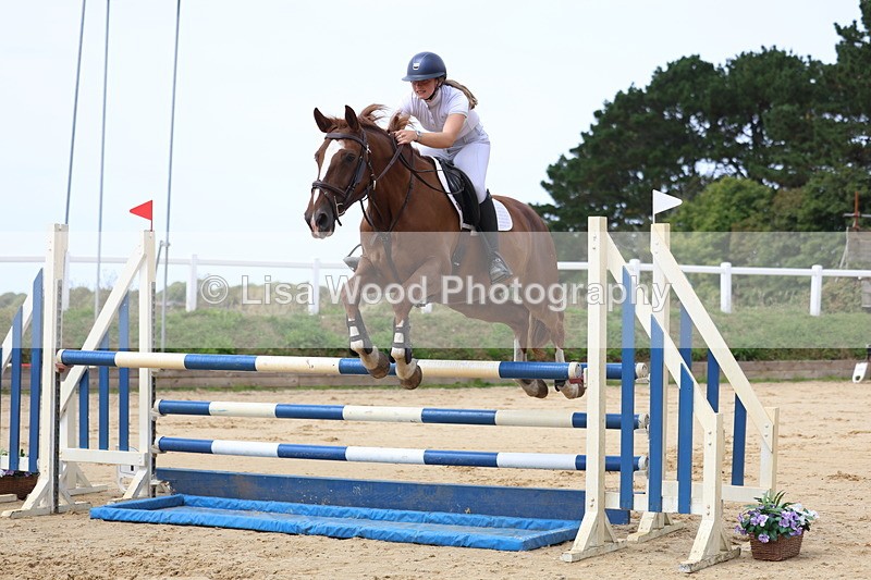 3E7A4163 - Class 7: Senior Newcomers/1.10m open