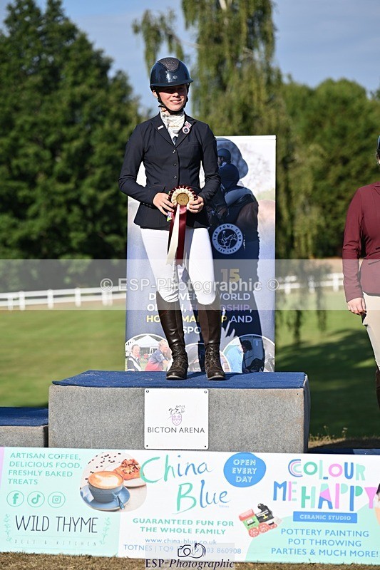 250822A-171416-24463 - Friday Presentations