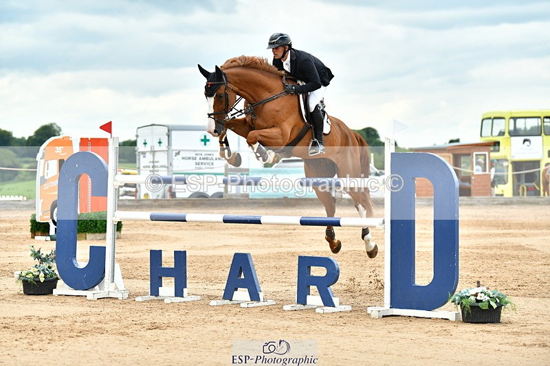 230720A-151053-03742 - Cls 9, 2 Star Big 1.40m Start to break