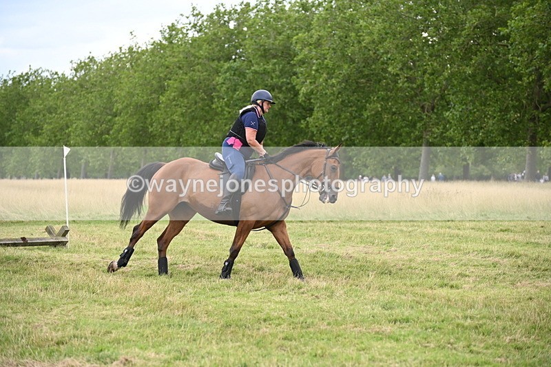 WJ6_5017 - Time at Jump 13:04 to 13:34