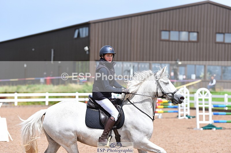 230715A-131442-01182 - Cls 4 Newcomers & 1m Open