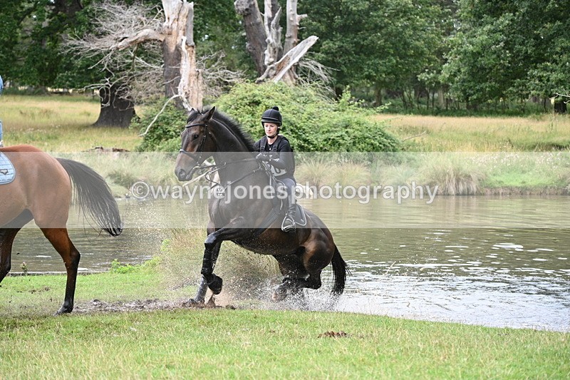 WJ7_3495 - Time at Water 12:15 to 12:50