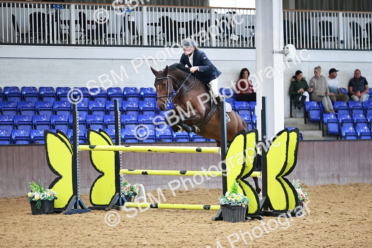 SBM_001709 - Class 5 - Senior Foxhunter 1.20m