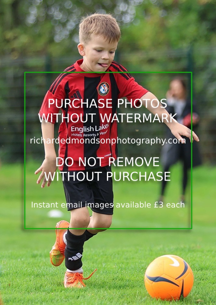 533A1712 - Kent Valley Junior Football League, Under 7 3vs3