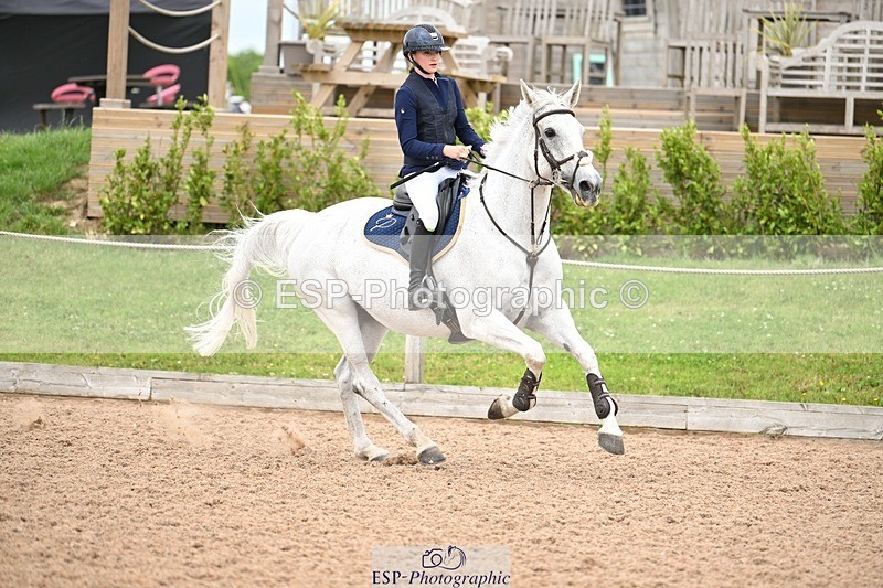 250611-125102-00555 - Cls 4 Snr Newcomers & 1.10m Open