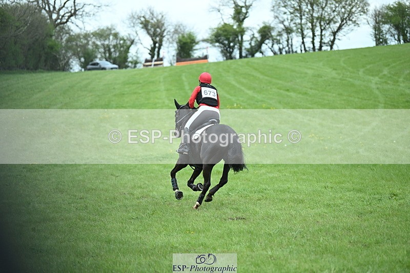 250419-162201-13251 - 673-Sarah.Whitehead-SHAKE.HIM.UP