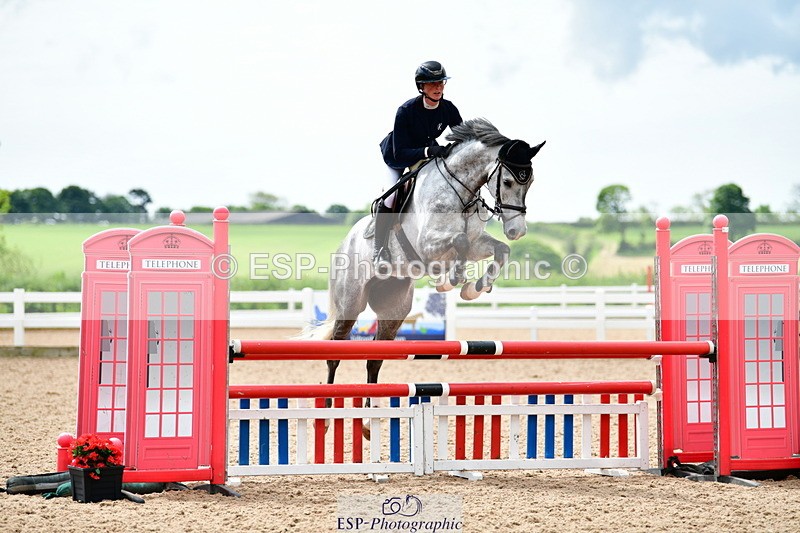 240524A-111011-02867 - Cls 23 Discovery and 1m Open