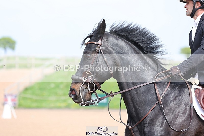 240511A-144528-14403 - Cls 36 National 1.30m Open