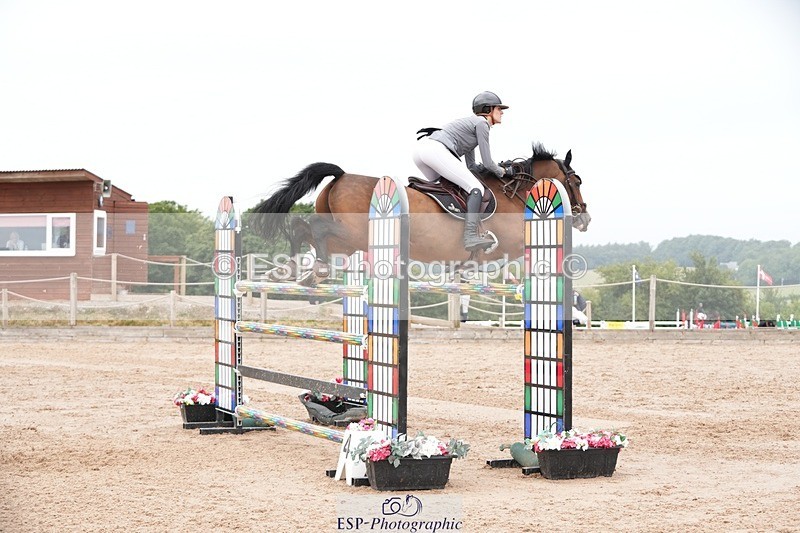 250718-113037-10032 - Cls 2, 3 Star Small Tour Break til End