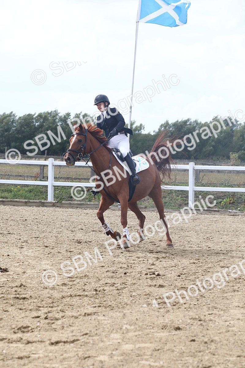 SBM_007881 - Class 10 - 80cm Champs