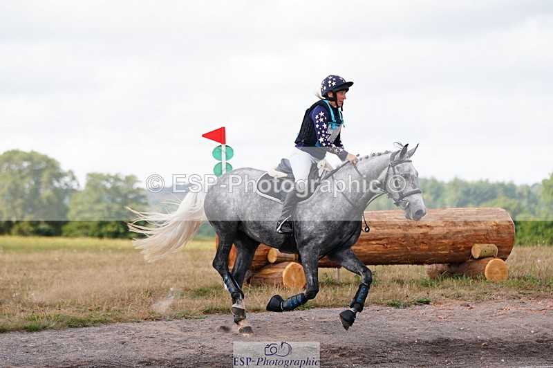 250803A-162130-17140 - Q-754-Leigh.Smallacombe-CRUISING.CARRA