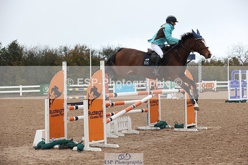 231112A-135437-04724 - Cls 20 Newcomers & 1.10m Open