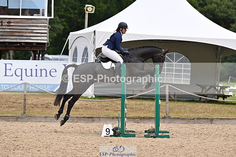 250802A-121217-02901 - A-034-Annastasia.Cross-KENNDALE