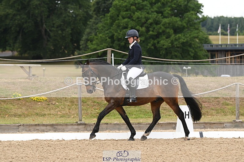 250720A-121109-10158 - 098-Becky.Littleton-Optical.Illusion