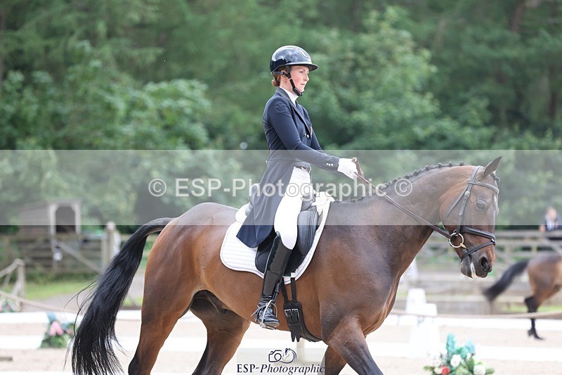 240524-114523-08441 - 271-WILD_ATLANTIC_WAY-Susie_Berry