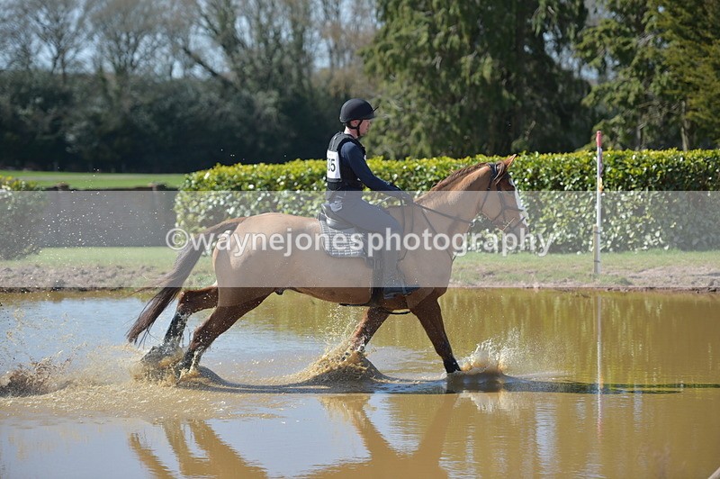 NGP_8425 - XC Time 13:35 to 13:40