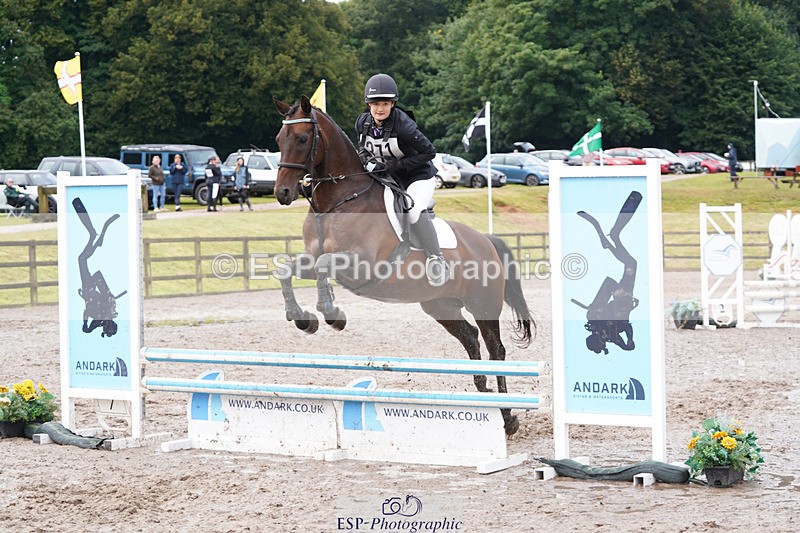 240824X-104102-22976 - 70cm Round 1 9.30 to 11.10