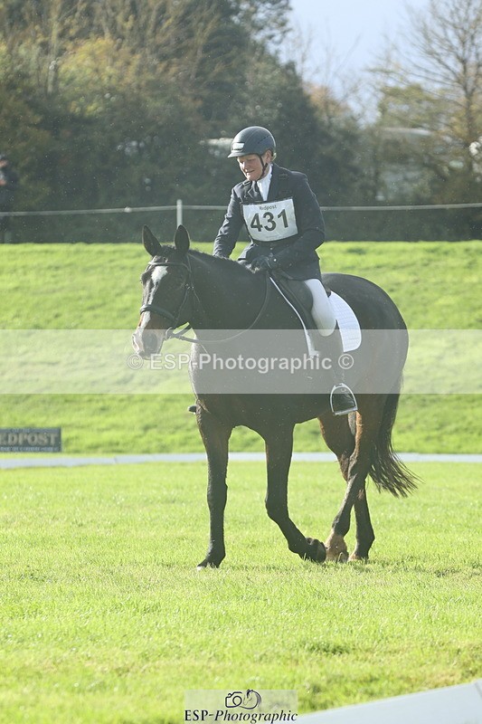 251023A-144623-04921 - F-431-Alison.Gill