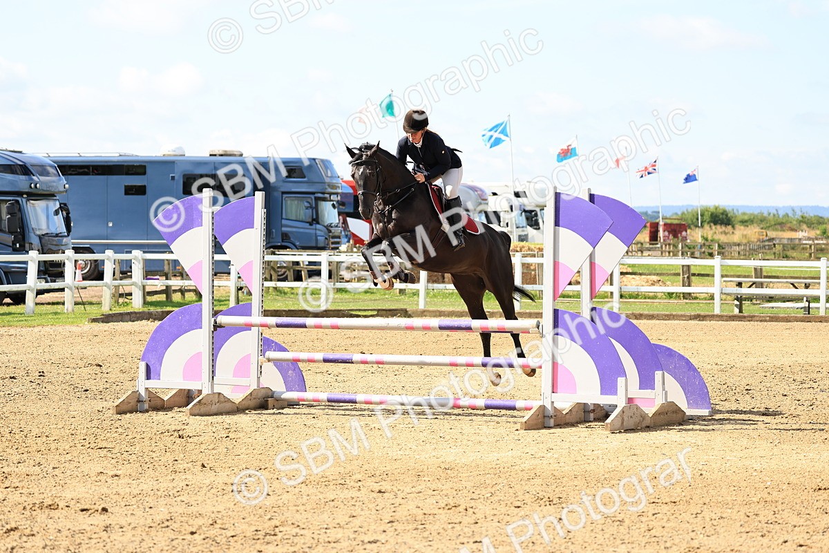 SBM_003056 - Class 7 - Senior British Novice-90cm Open