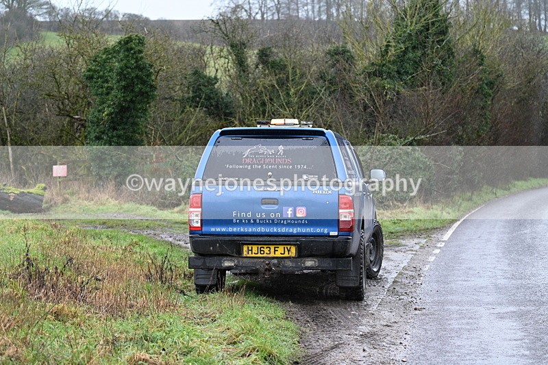 WJ7_6948 - Crossing A Camera