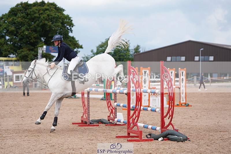 240713A-115956-00616 - Cls 10 Pony 1.15m