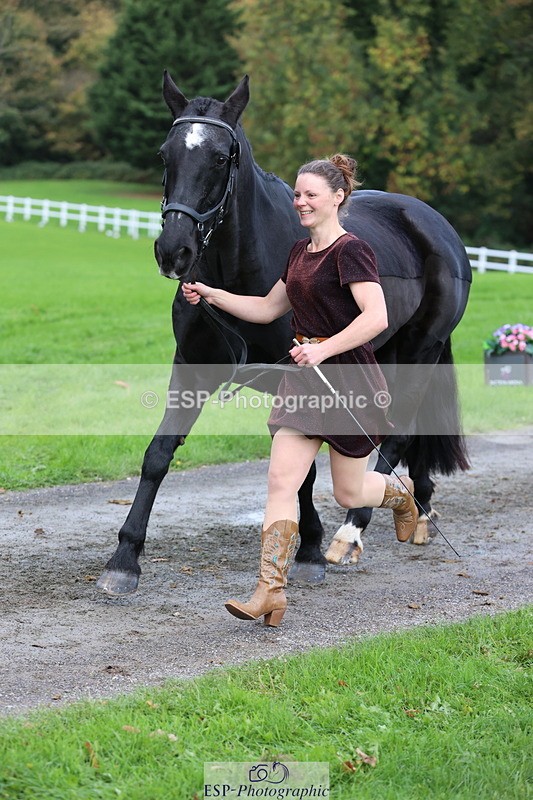 251026A-104253-23215 - F-413-Lucy.Jowett