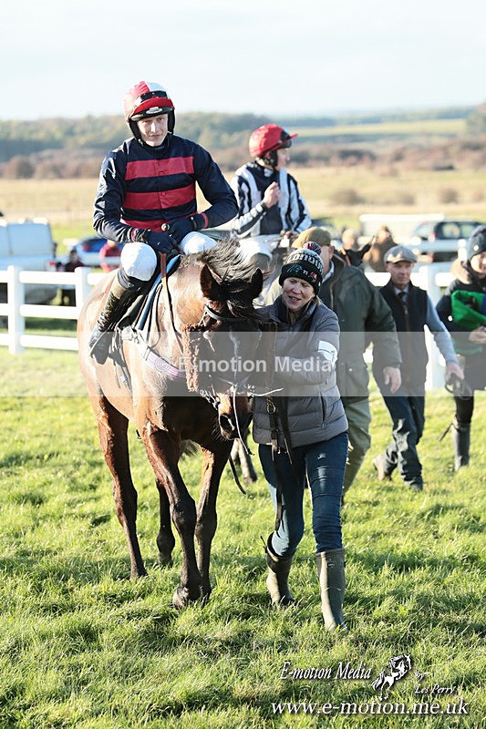 PtP 301125  0806 - Hursley Hambledon Point-to-Point Larkhill Racecourse 30/12/2025