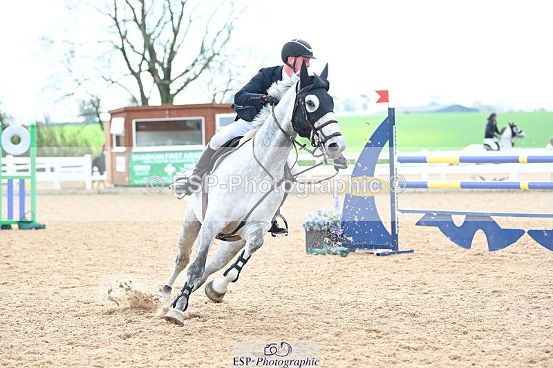 230423A-121118-08776 - Sunday Cls 24 Jump Off