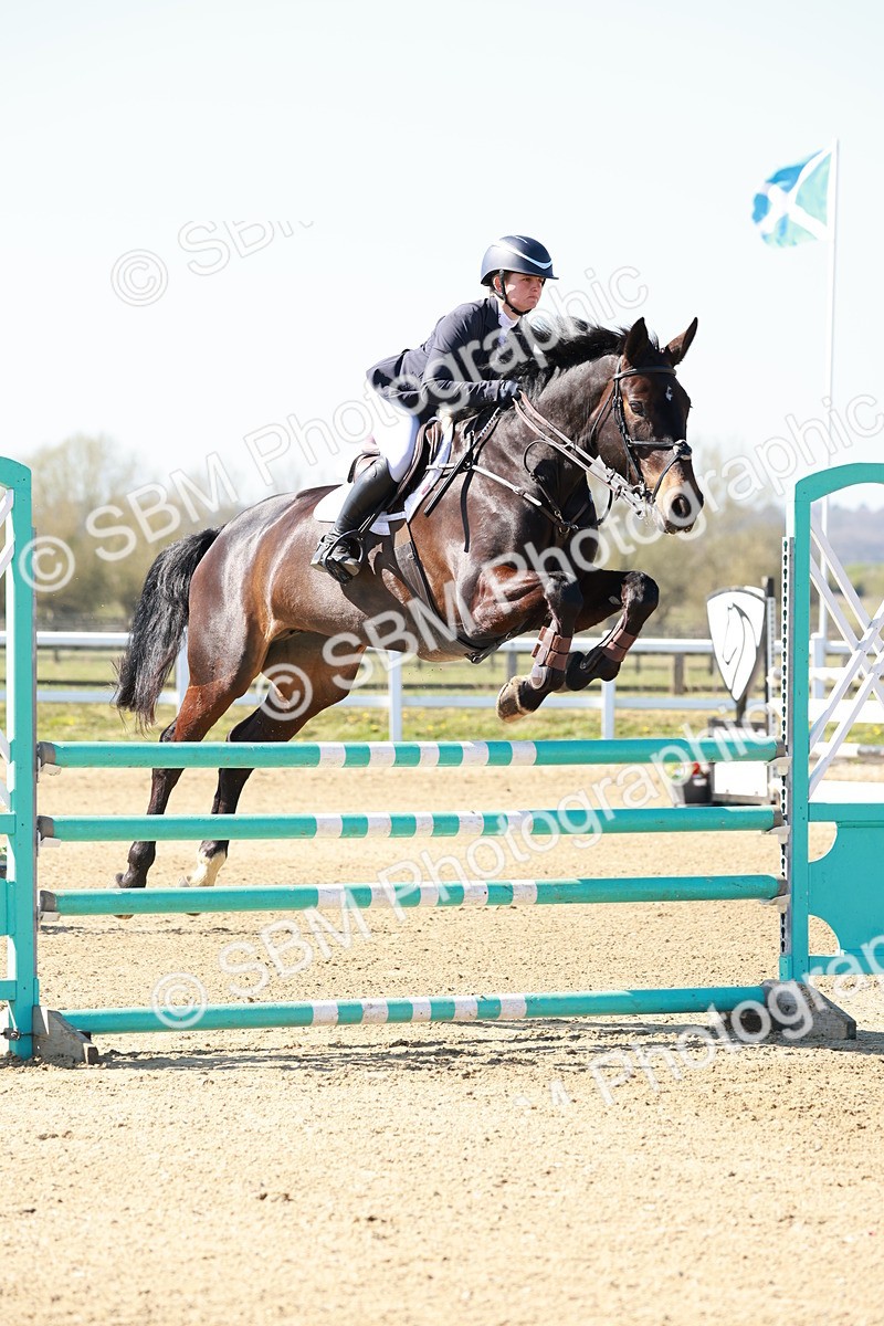 SBM_004591 - Class 17 - Senior Newcomers - 1.10m