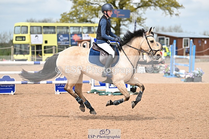 240506A-123742-08732 - Cls 5 Pony Foxhunter & 1.10m Open