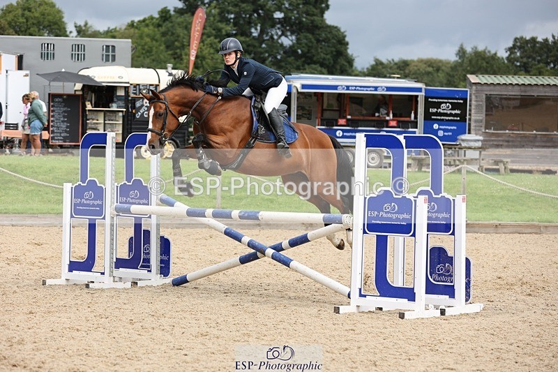 240817-111740-00905 - 03A Snr Disc