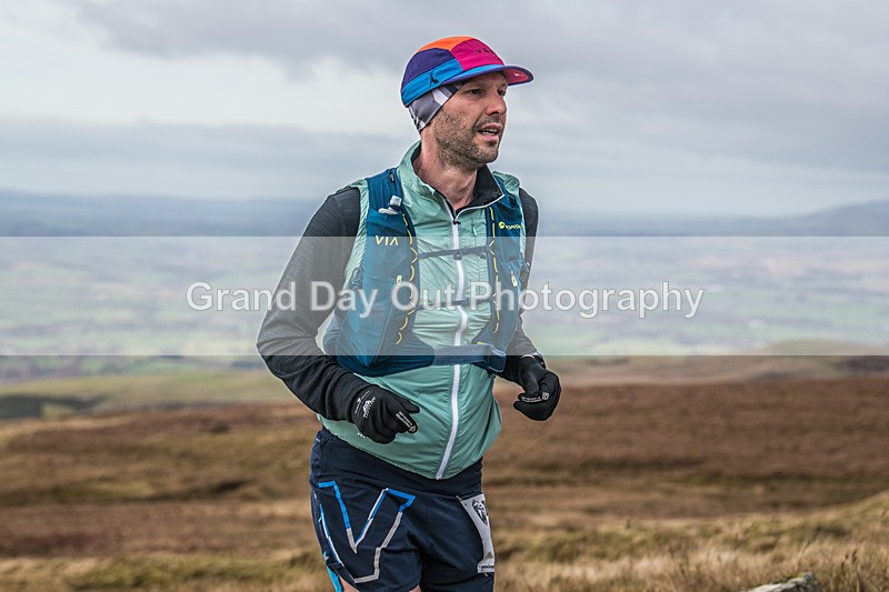 Nine Standards-297 - Nine Standards Fell Race Thursday 1st January 2026