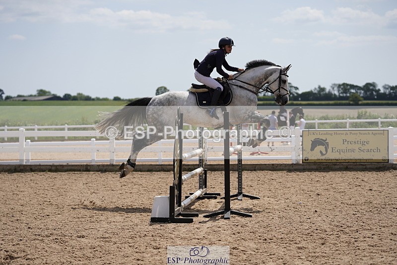 230528A-141102-07695 - Cls 34 1.05m Amateur Quali
