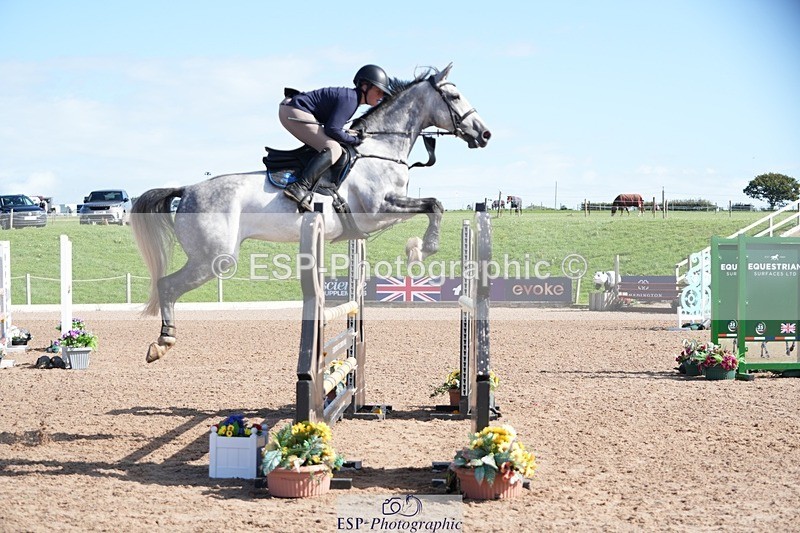 250913-110222-06306 - Cls 14 Snr Newcomers