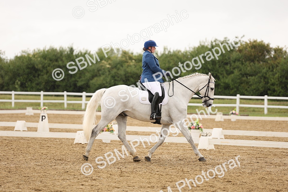 SBM_004574 - Class 6a - Novice 5 - 14.48-16.40