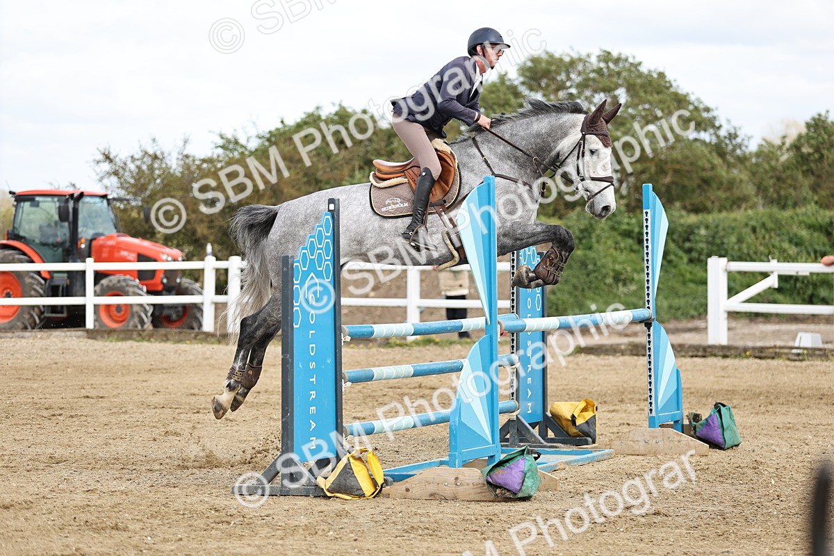 SBM_001183 - Class 4 - Senior Newcomers - 1.10m