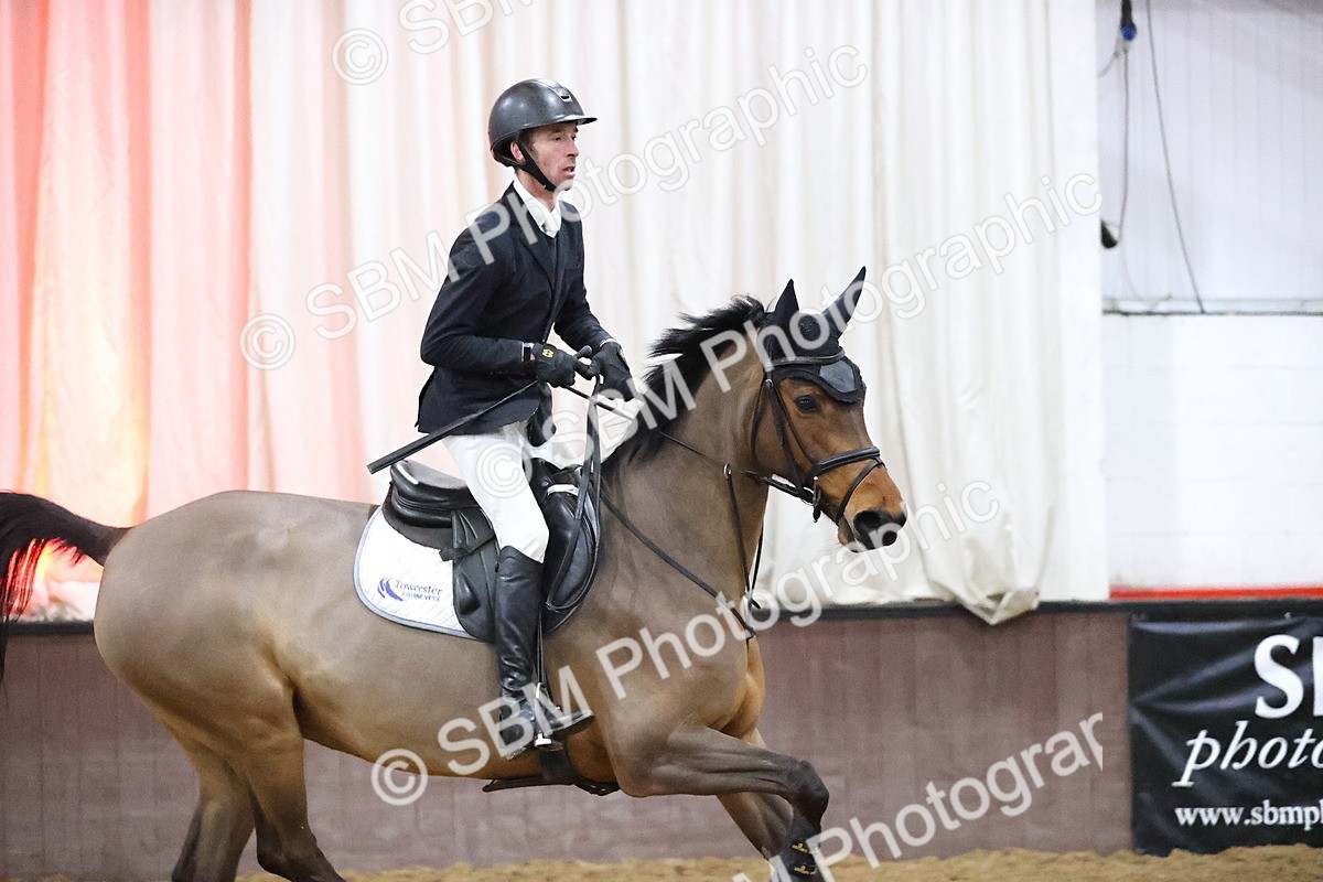 SBM_003262 - Class 11 - Senior Foxhunter - 1.20m